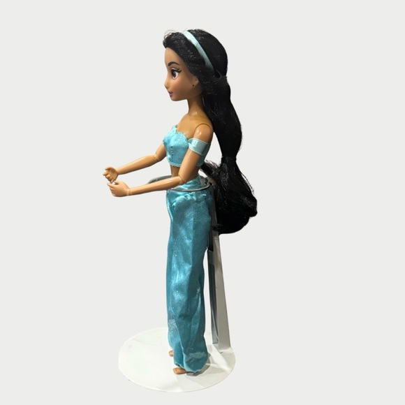 Disney Princess Jasmine Doll - Picture 4 of 8